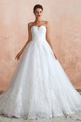Weddings Dress Near Me, White Ball Gown Tulle Lace Appliques Sweetheart Sequins Wedding Dresses