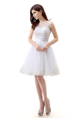 Party Dress Boho, White Short Tulle Lace Knee Length Pearls Homecoming Dresses