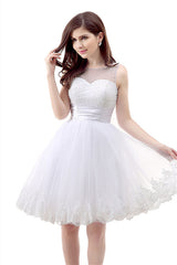 Party Dresses Long Sleeved, White Short Tulle Lace Knee Length Pearls Homecoming Dresses