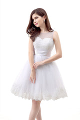 Party Dress Set, White Short Tulle Lace Knee Length Pearls Homecoming Dresses