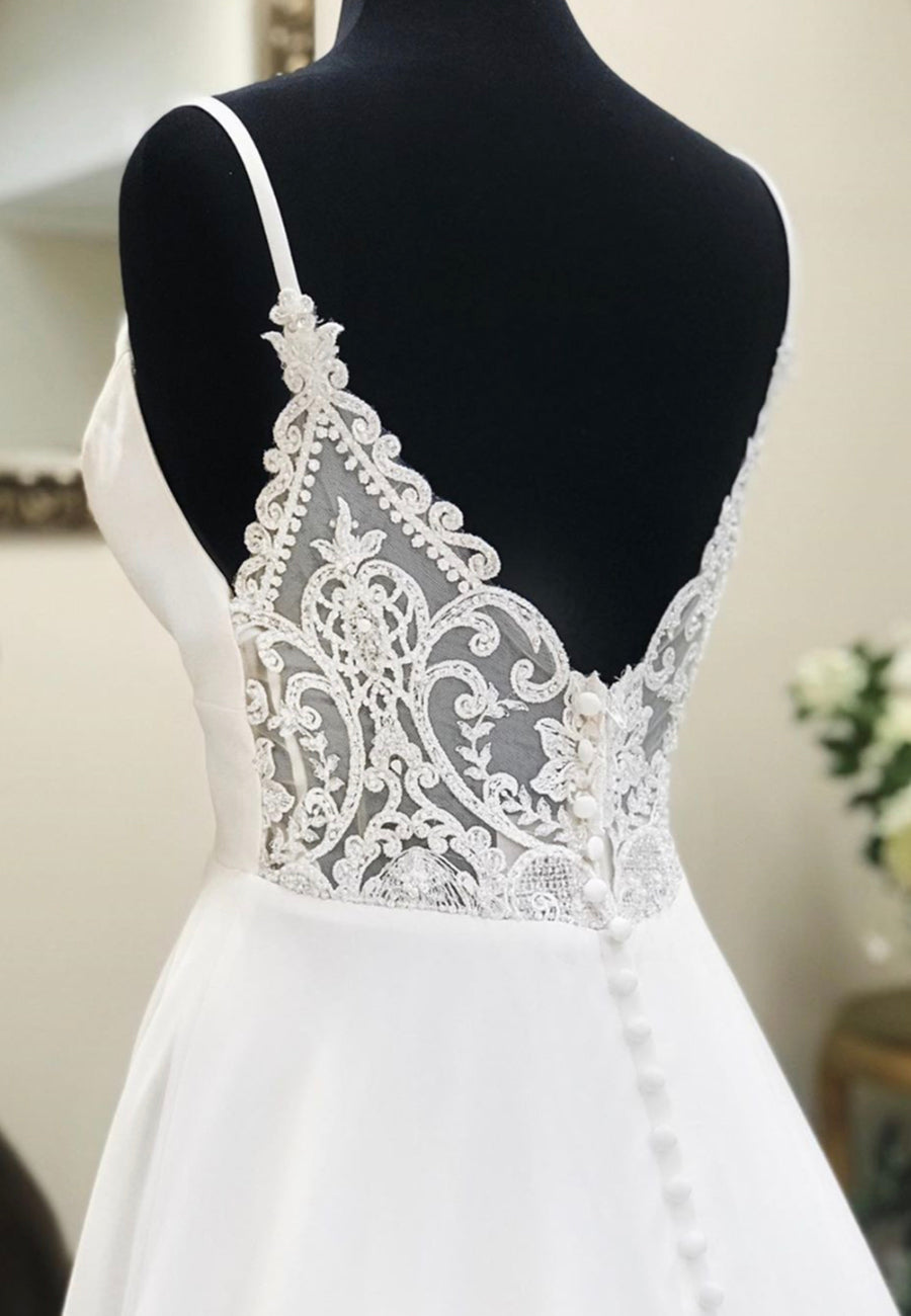Formal Dressing Style, White V-Neck Long Prom Dresses, A-Line Lace Evening Dresses
